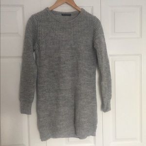 Extra long cozy Brandy Melville knit sweater 🍂